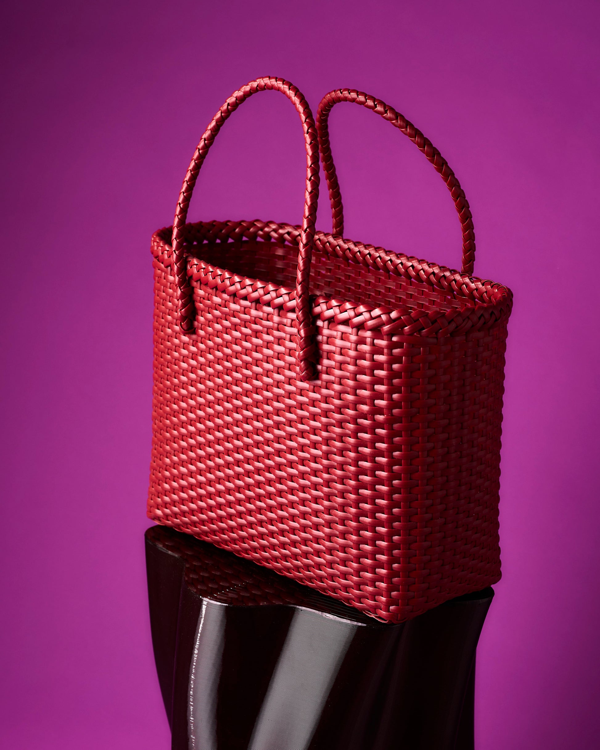 *PRE-ORDER* Tote Shiraz