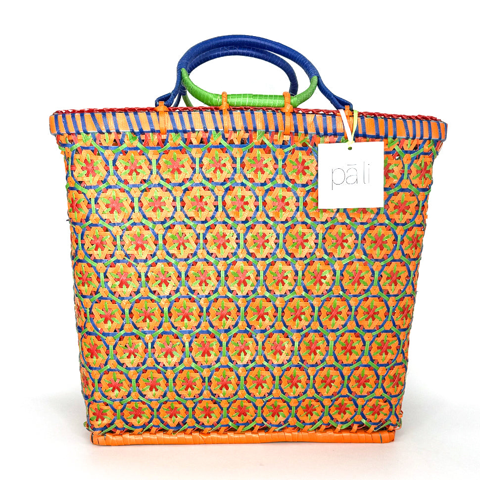 Large Passionfruit 3